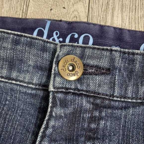 D & Co Womens Denim Jeans 12 Stretch Bootcut Medium Wash Outdoor Casual - Picture 9 of 16